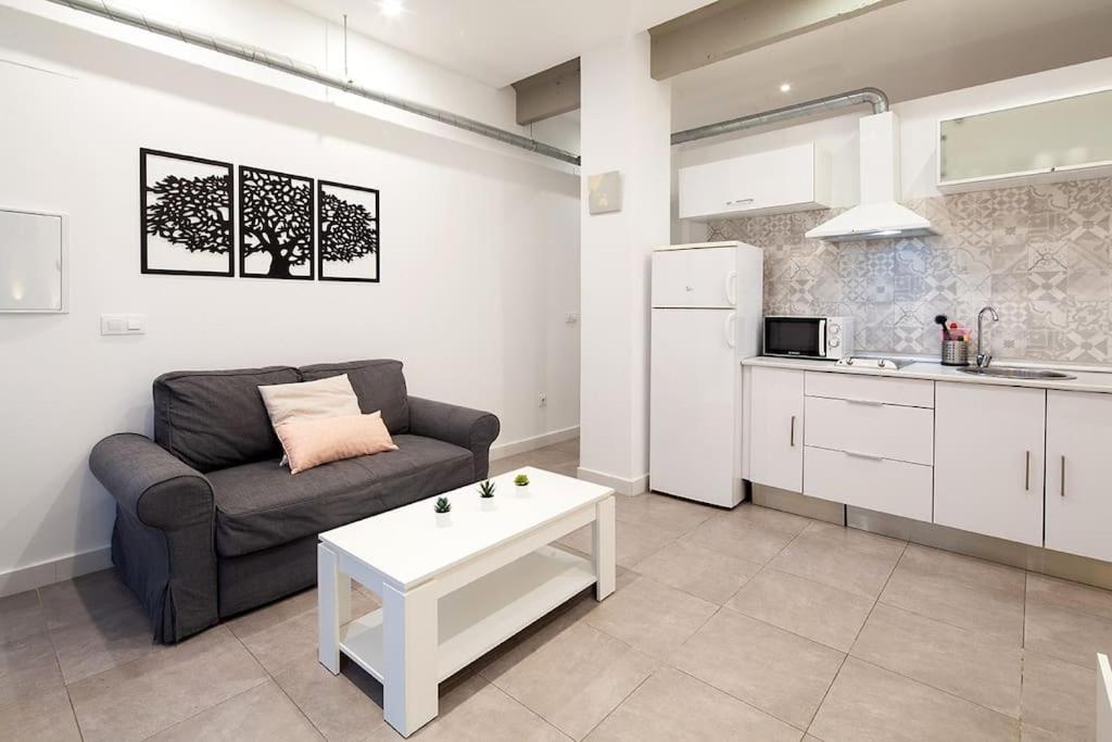 Loft Next To Calle Betis, Best Area Of Seville-Sevillarooms Exterior foto